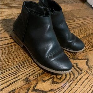 Girls Black Booties